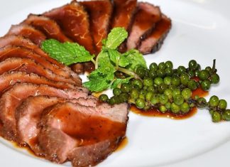 Bắp bò sốt tiêu xanh
