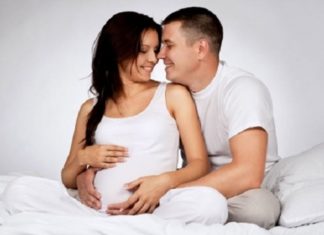 Cách chăm sóc cơ thể bà bầu Coi chừng đẻ non vì "chuyện ấy"