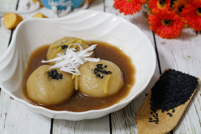 Cách làm bánh trôi tàu nóng hổi, dẻo thơm ấm bụng ngày mưa lạnh - 1