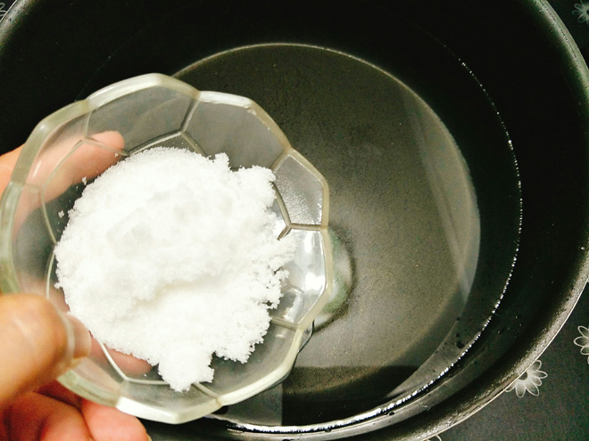 Dưa cải mà muối theo cách này đảm bảo chua dịu, vàng giòn không bị khú - 3