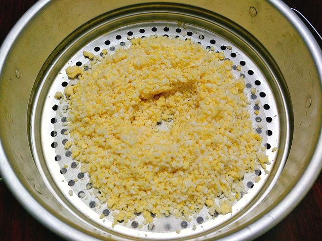 Sáng mùa đông, bỗng thèm xôi chiên phồng giòn tan, thơm béo - 7