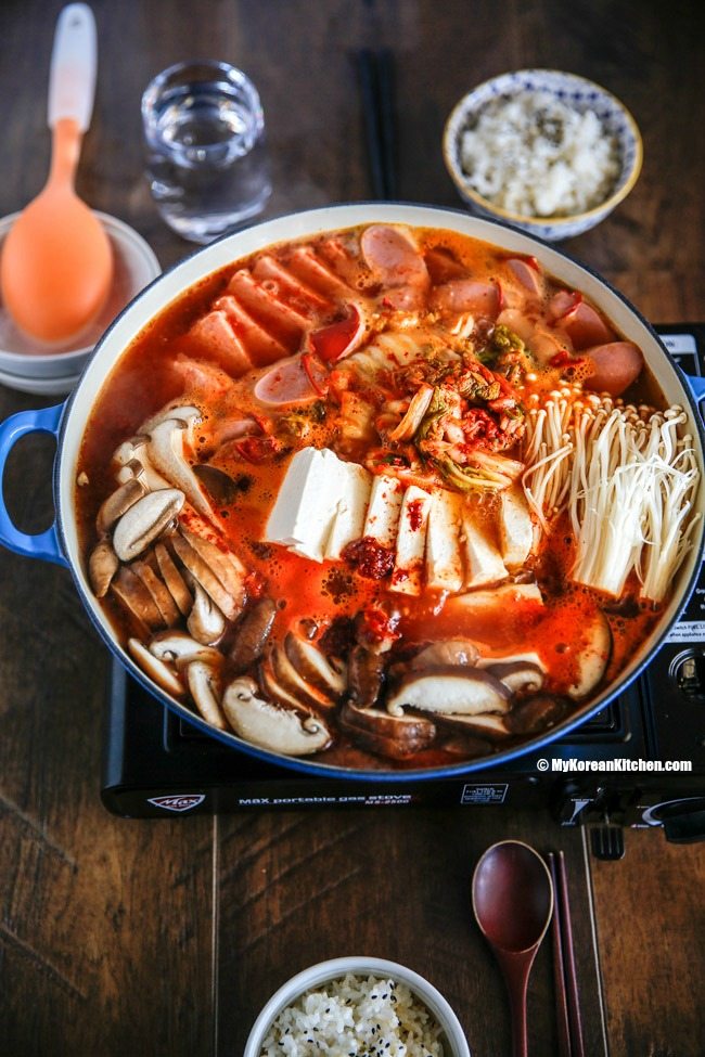 Cách làm lẩu thập cẩm kiểu Hàn ngon “bá cháy” - 4