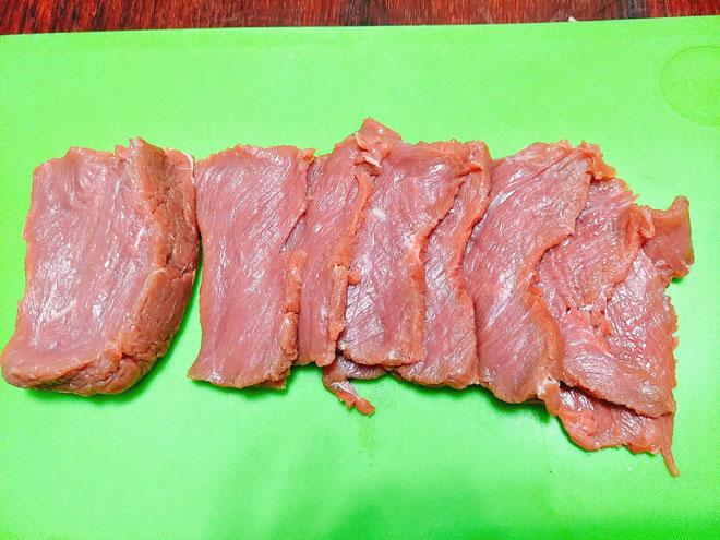 Cách làm thịt bò khô kiểu Hồng Kông thơm cay, dai ngọt để dành ăn Tết - 3