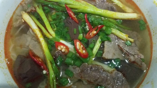 Chợt thèm tô bún bò thần thánh của ba - 1