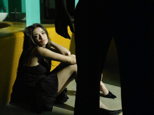 Đắng cay tủi nhục sau cái mác "bạn gái thiếu gia" - 1