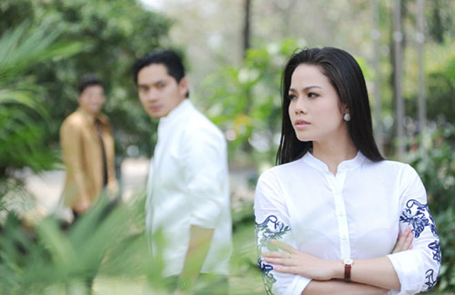 "Tội" xem phim sex, mặc quần lót ren và ngàn lý do chia tay gây sốc - 1