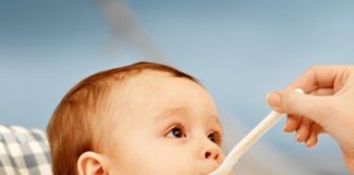 Những điều cần biết dinh dưỡng cho bé 8 tháng tuổi