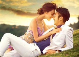 Giá em đừng dễ dãi, chắc mình sẽ thành đôi… Giá em đừng dễ dãi, chắc mình sẽ thành đôi...