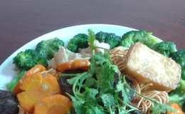Mì Xào Giòn Chay
