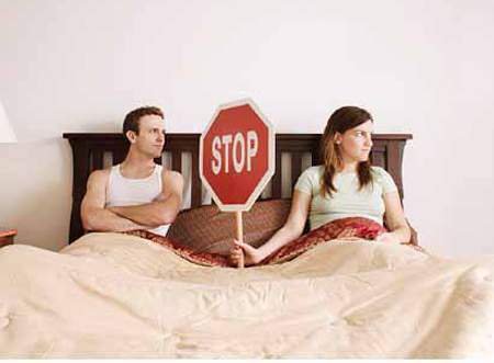 nguy cơ, quan hệ, ngày có kinh nguyệt, viêm nhiễm, bệnh lây truyền, có thai, mất mỹ quan, điều lưu ý, bao cao su, vệ sinh sạch sẽ