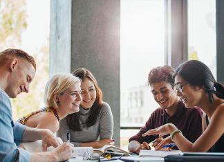 Bí quyết tìm việc làm cuối năm hiệu quả: 6 sai lầm nên tránh